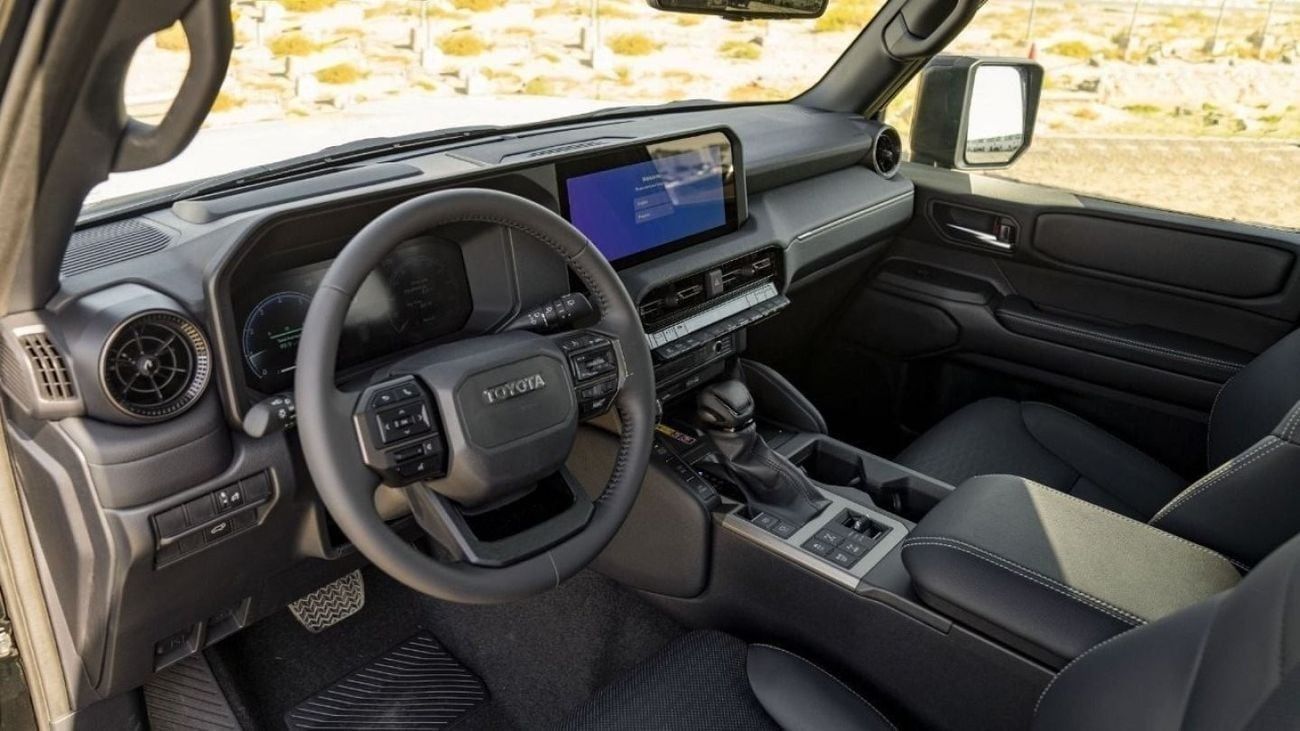 Toyota Prado 2.4 л 2025 г. Чёрный