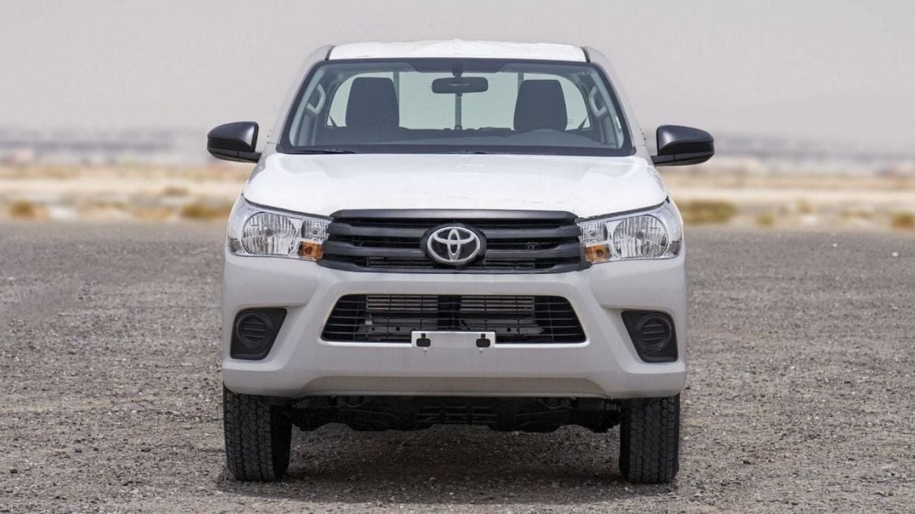 Toyota Hilux 2.4 л 2025 г. Серебристый