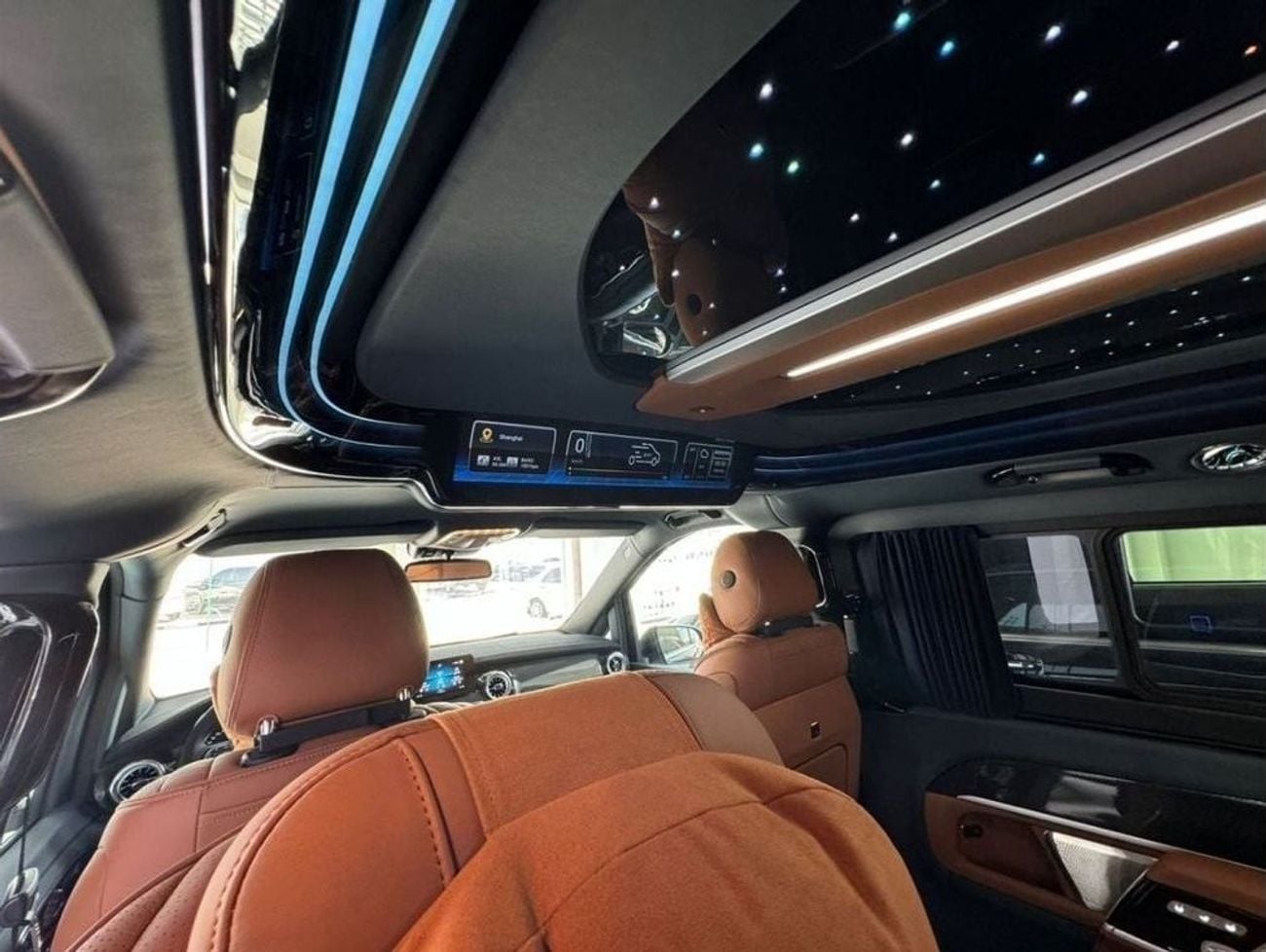 Mercedes Benz V 250 2.0 л 2023 г. Чёрный