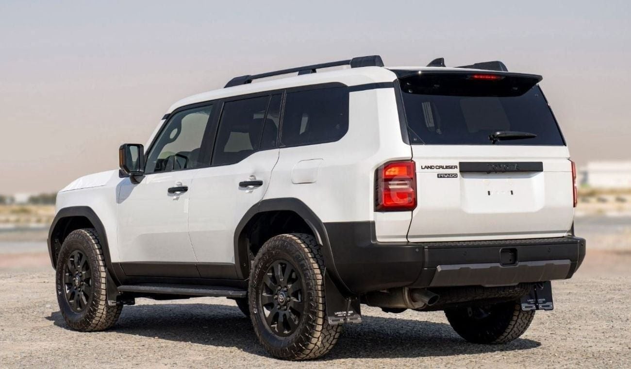 Toyota Prado 2.4 л 2024 г. Белый
