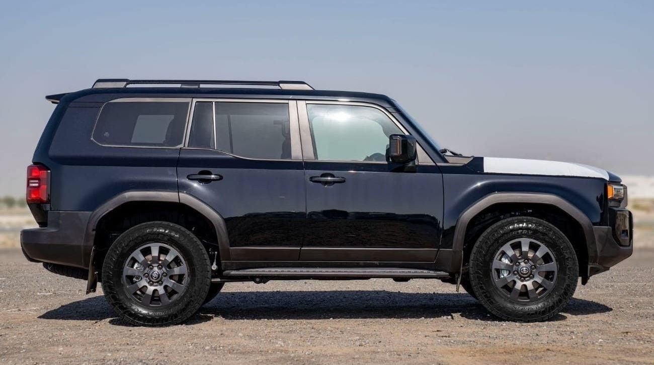 Toyota Prado 2.4 л 2024 г. Чёрный