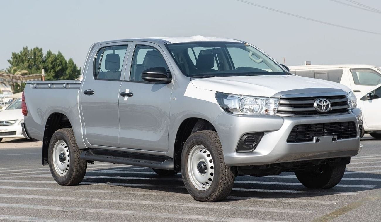 Toyota Hilux 2.4 л 2025 г. Серебристый