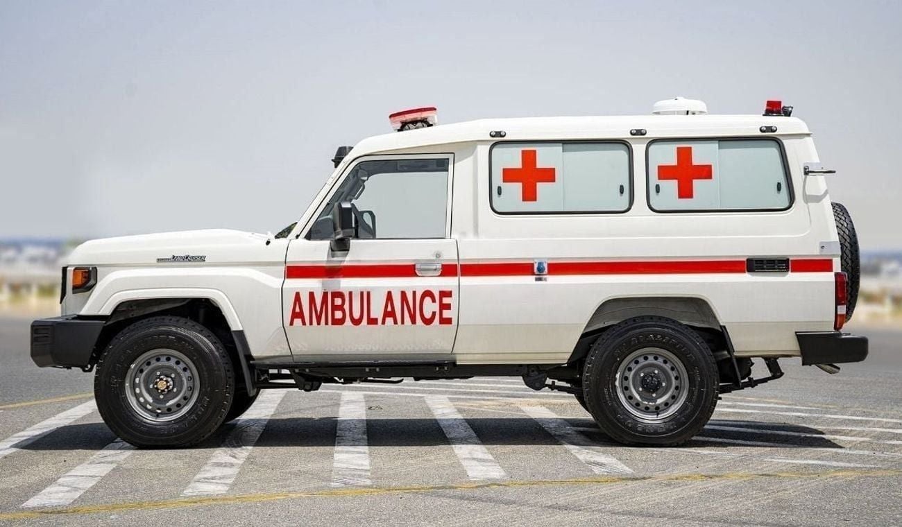 Toyota Land Cruiser 70 4.2 л 2025 г. Белый