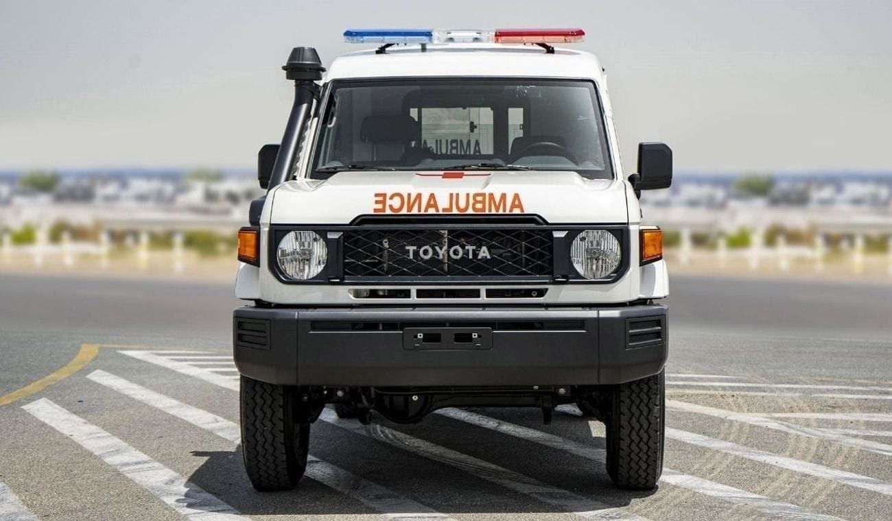 Toyota Land Cruiser 70 4.2 л 2025 г. Белый