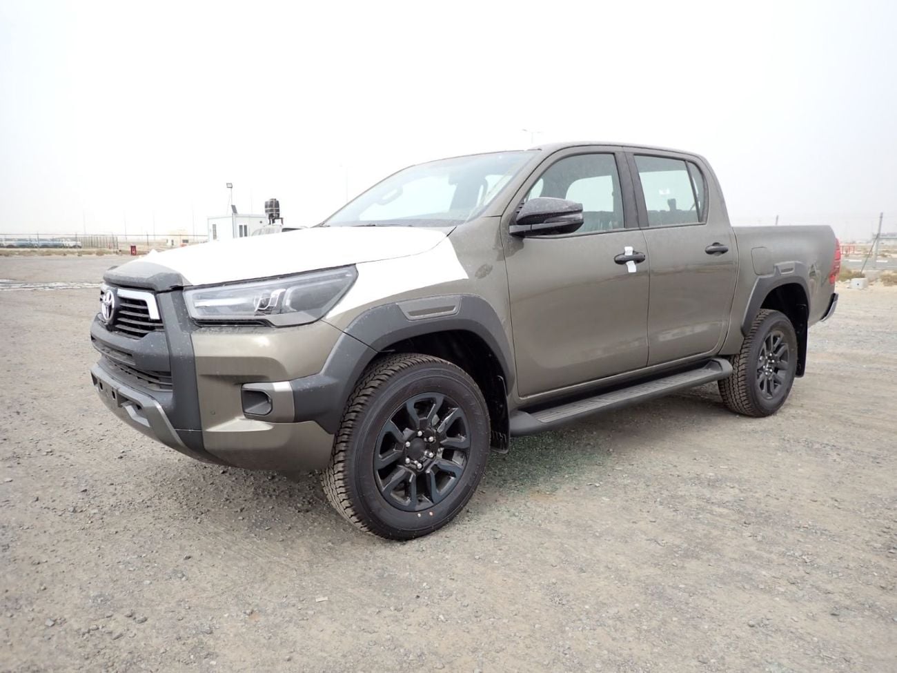 Toyota Hilux 2.8 л 2024 г. Белый