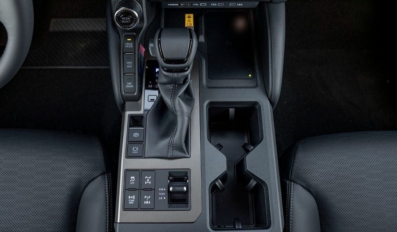 Toyota Prado 2.8 л 2025 г. Чёрный