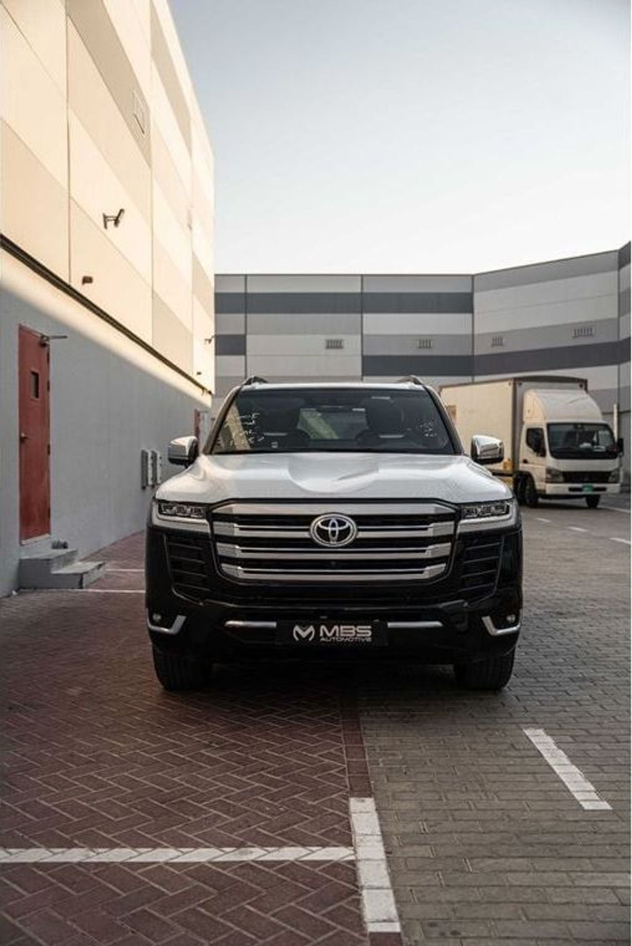 Toyota Land Cruiser 3.5 л 2026 г. Чёрный