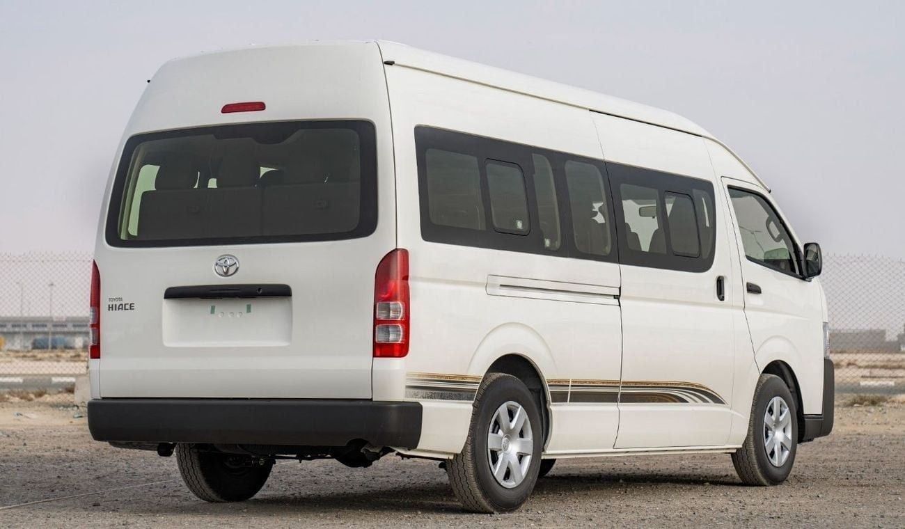 Toyota Hiace 2.7 л 2025 г. Белый