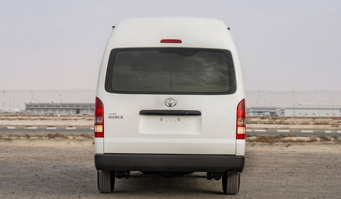 Toyota Hiace 2.7 л 2025 г. Белый