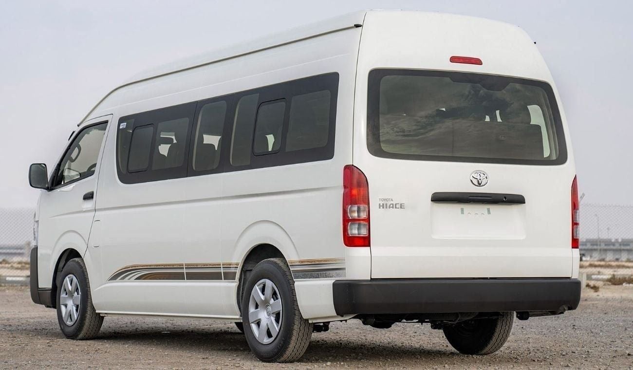 Toyota Hiace 2.7 л 2025 г. Белый