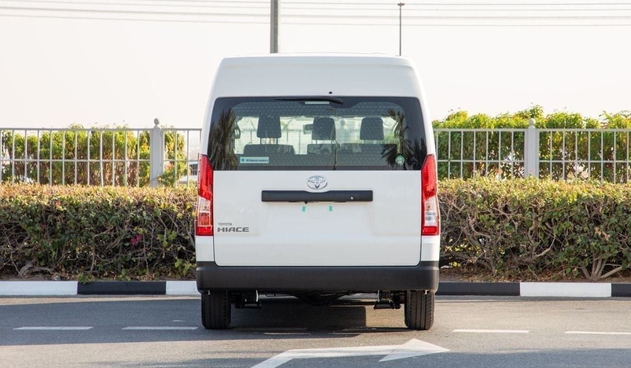 Toyota Hiace 3.5 л 2026 г. Белый