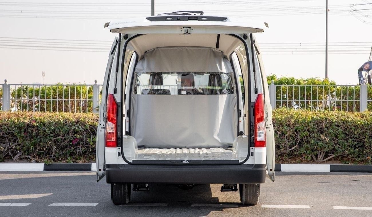 Toyota Hiace 3.5 л 2026 г. Белый