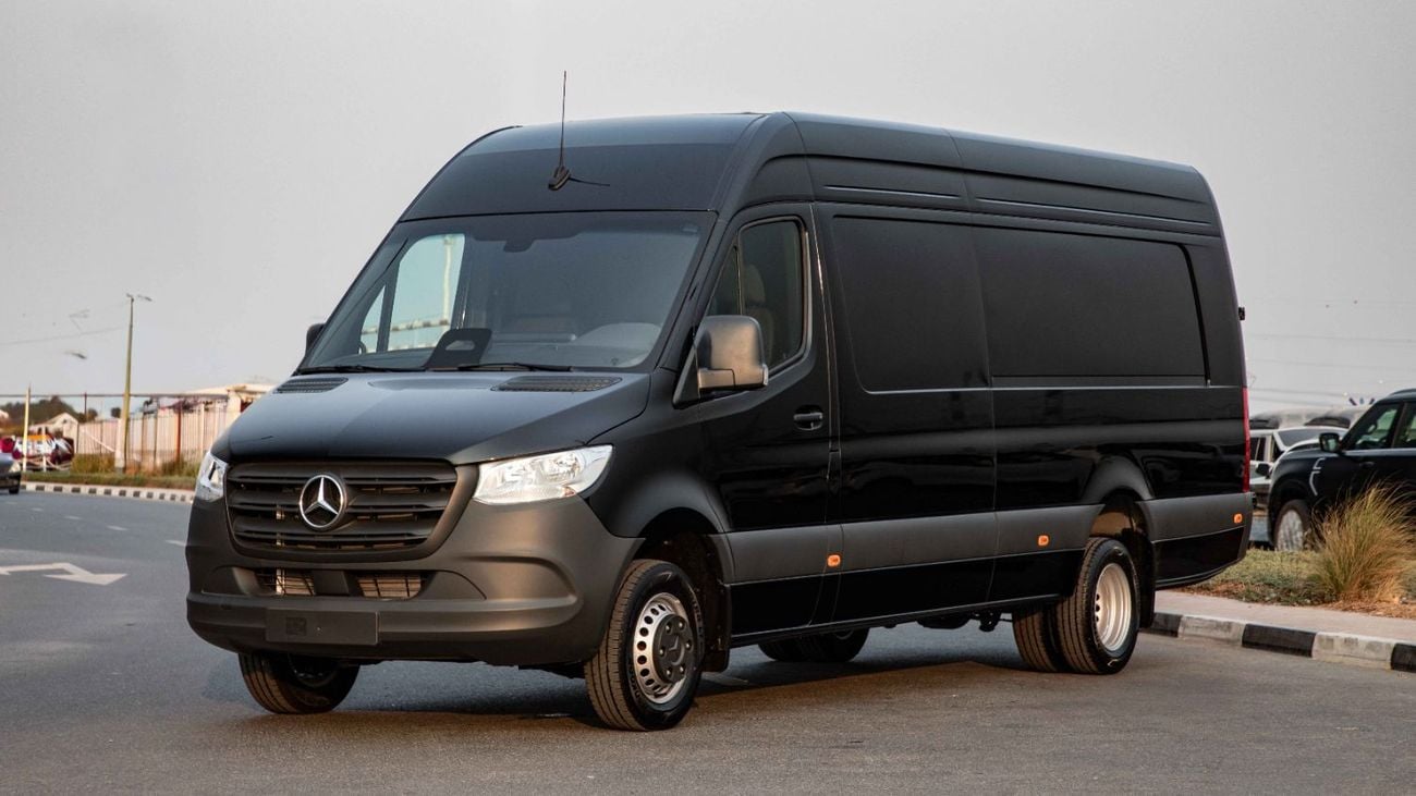 Mercedes Benz Sprinter 2.0 л 2026 г. Чёрный