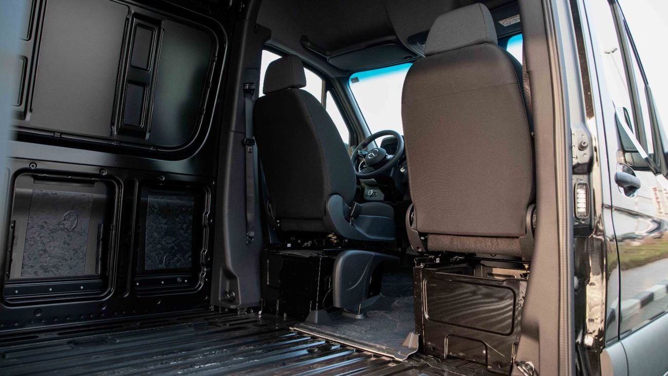 Mercedes Benz Sprinter 2.0 л 2026 г. Чёрный