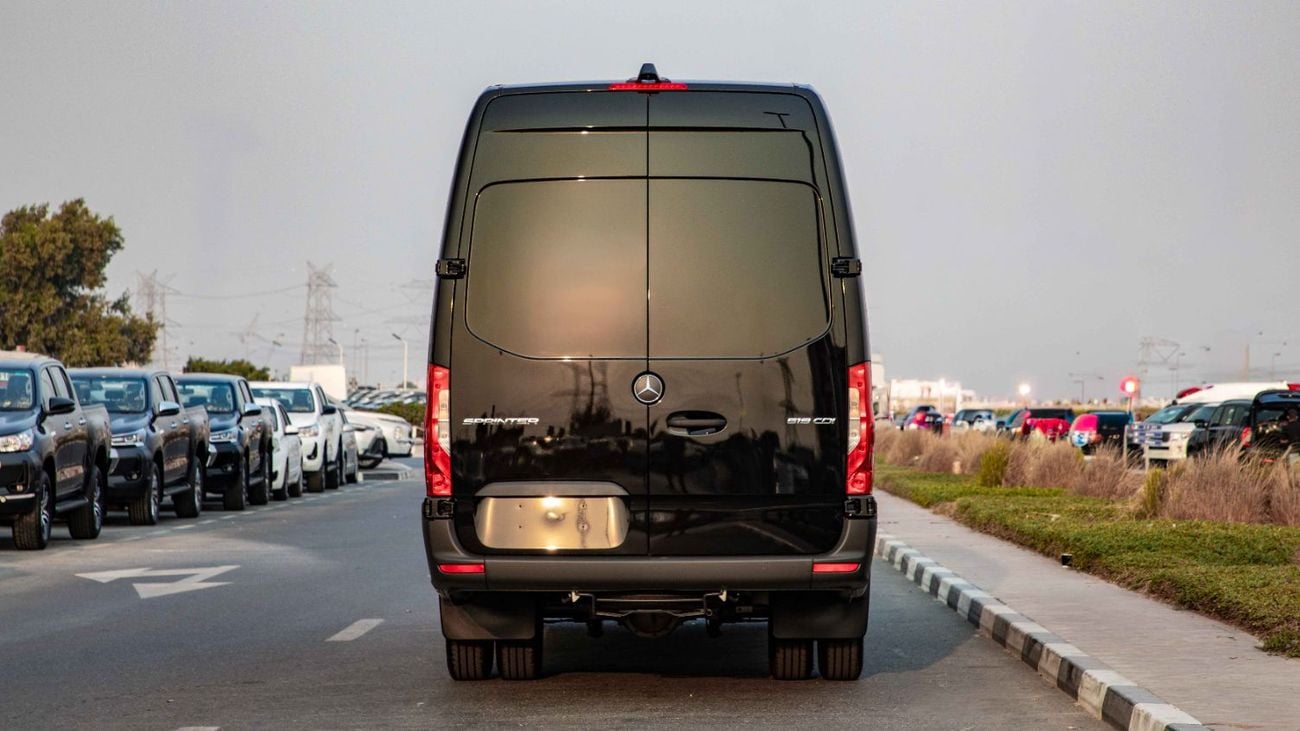 Mercedes Benz Sprinter 2.0 л 2026 г. Чёрный