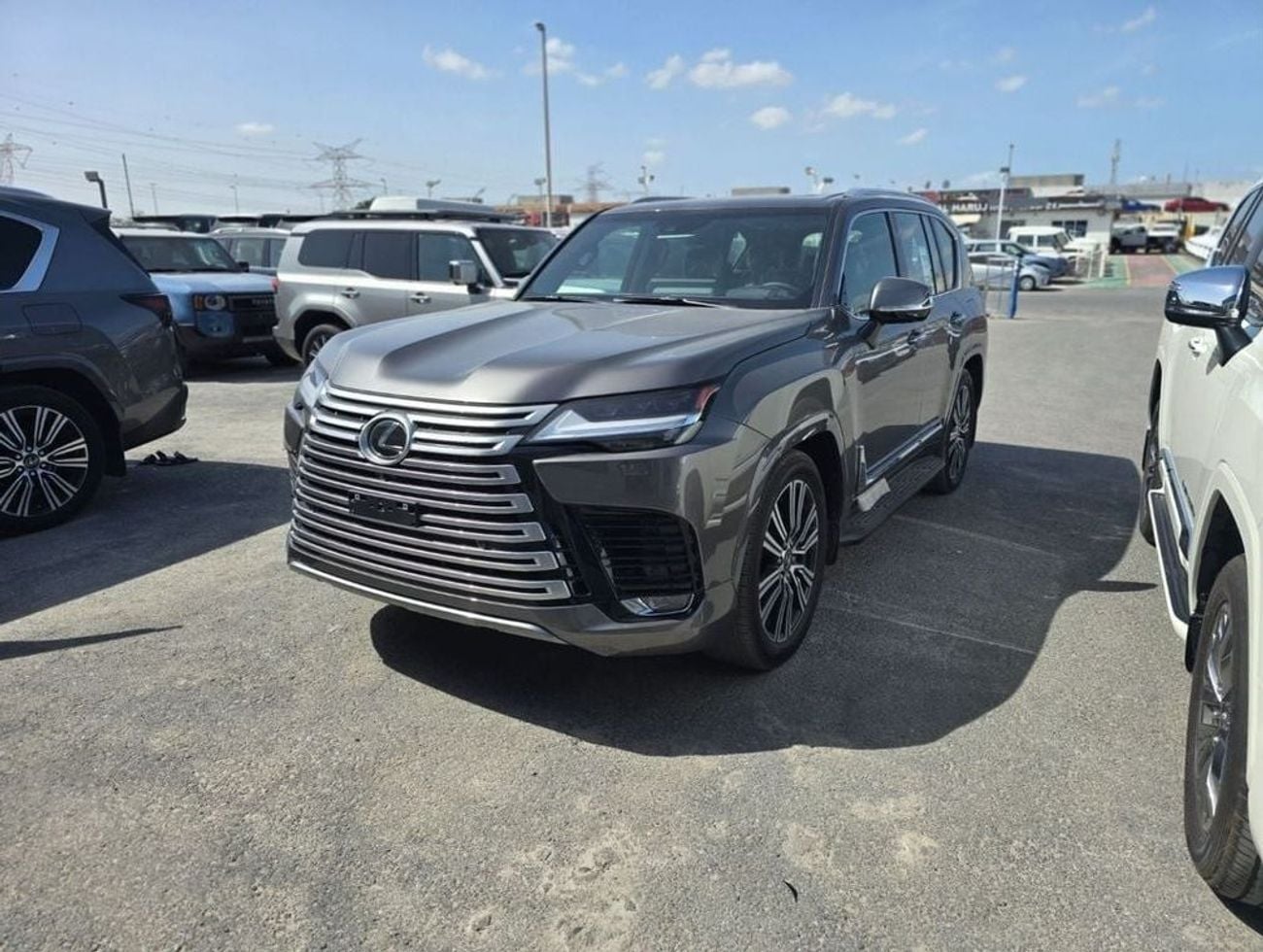 Lexus LX600 3.5 л 2026 г. Серый