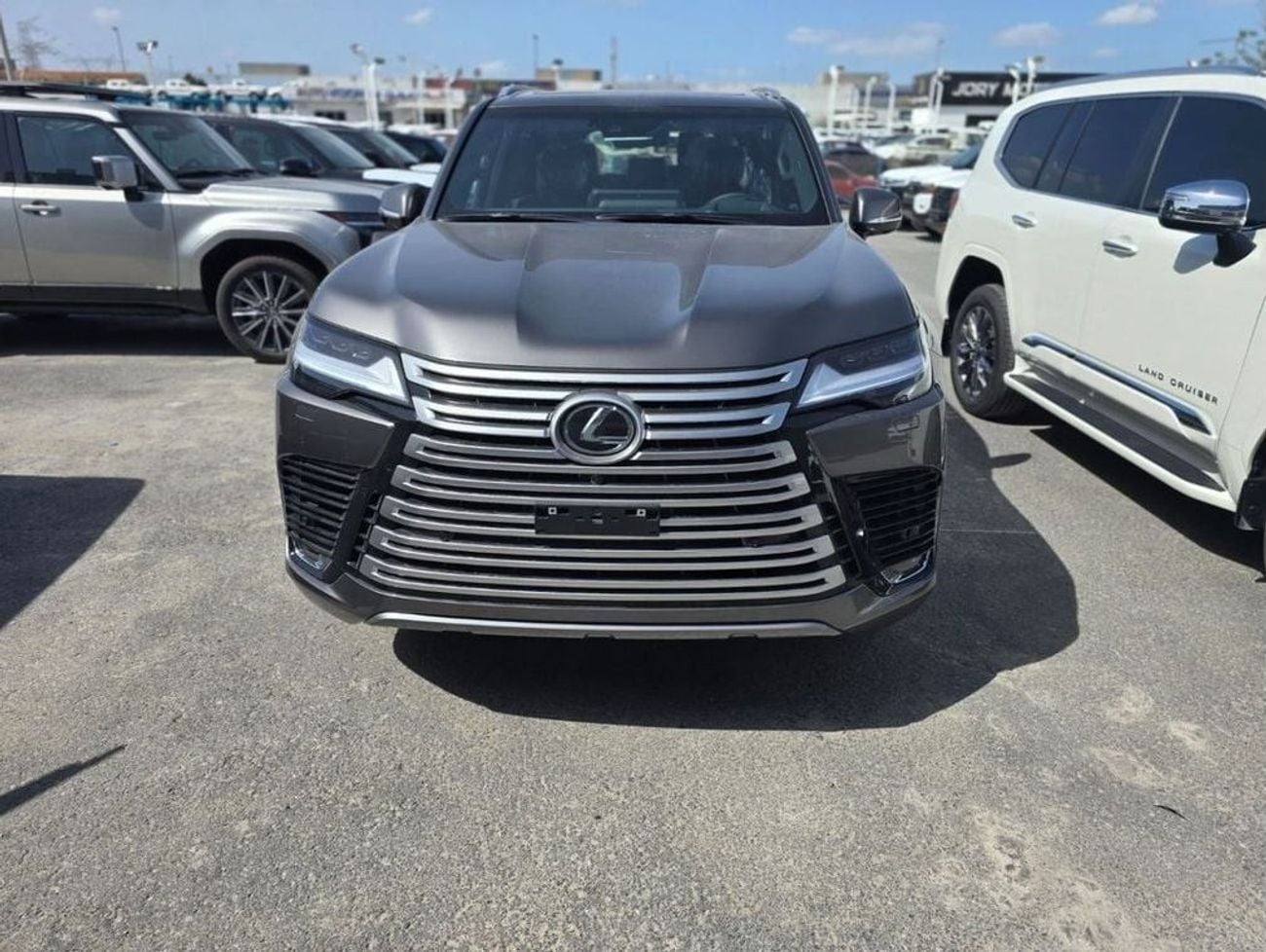 Lexus LX600 3.5 л 2026 г. Серый