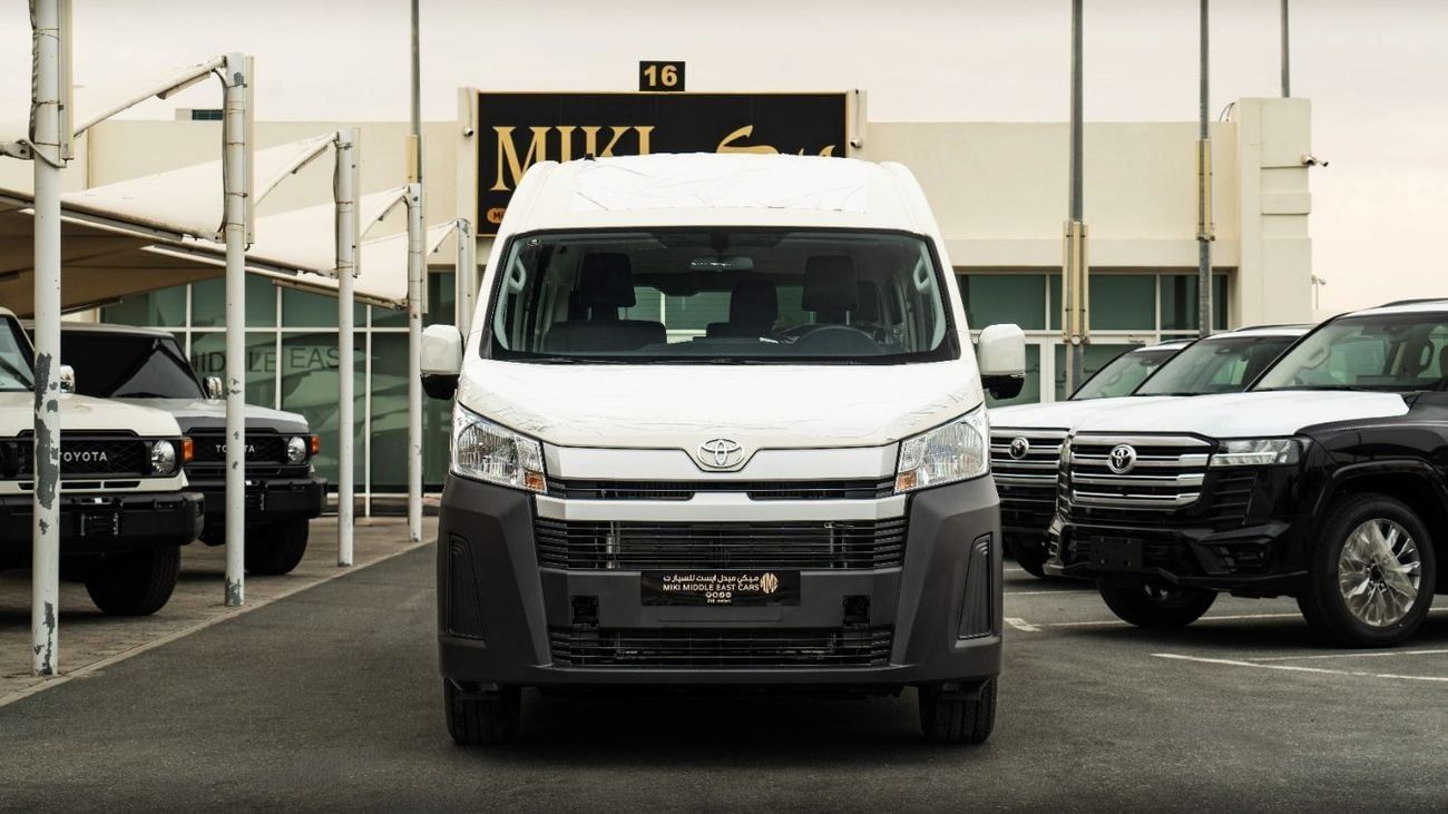 Toyota Hiace 3.5 л 2026 г. Белый