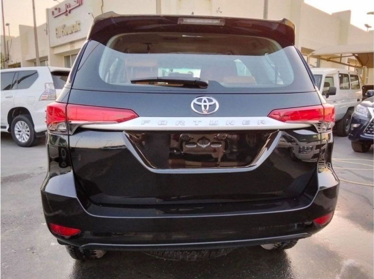 Toyota Fortuner 2.4 л 2025 г. Чёрный