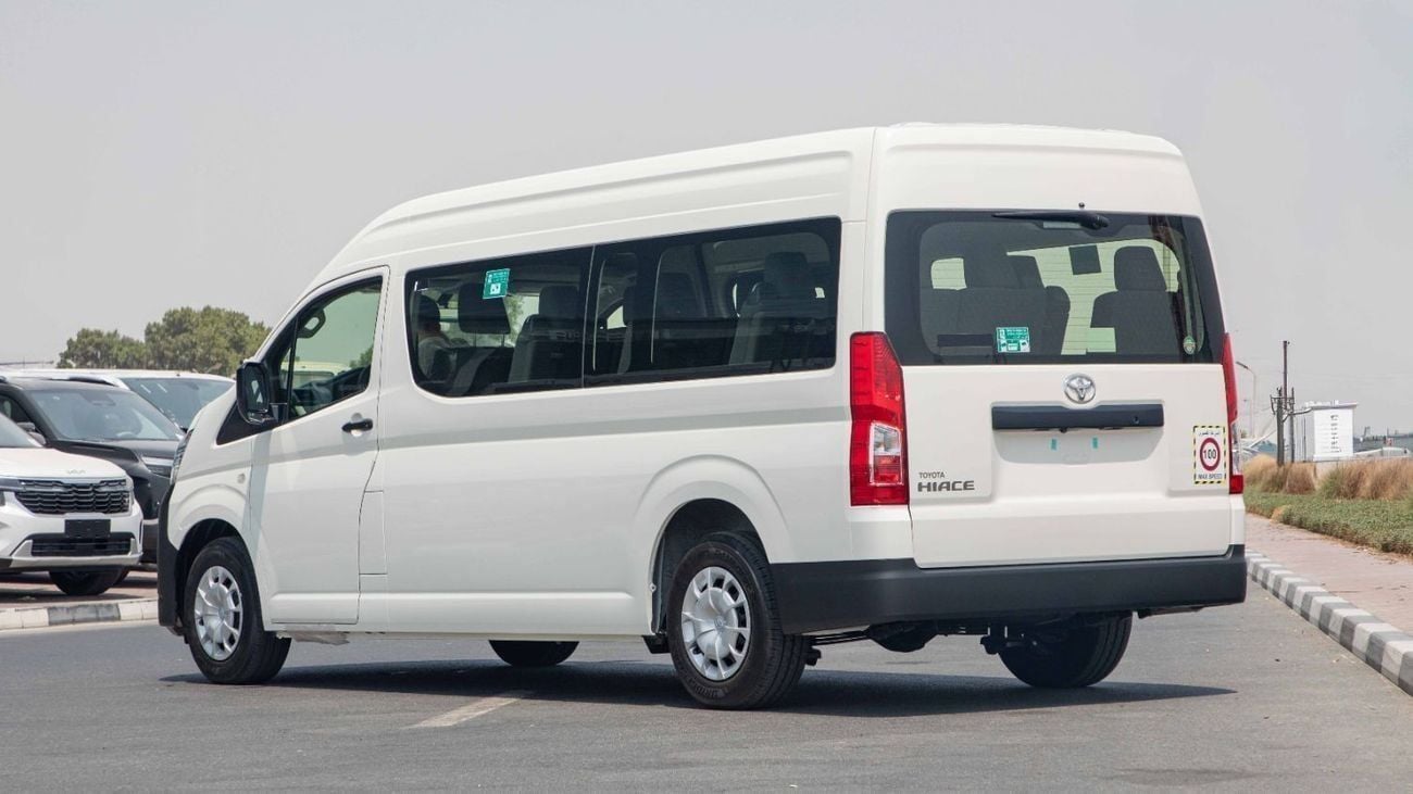 Toyota Hiace 3.5 л 2026 г. Белый