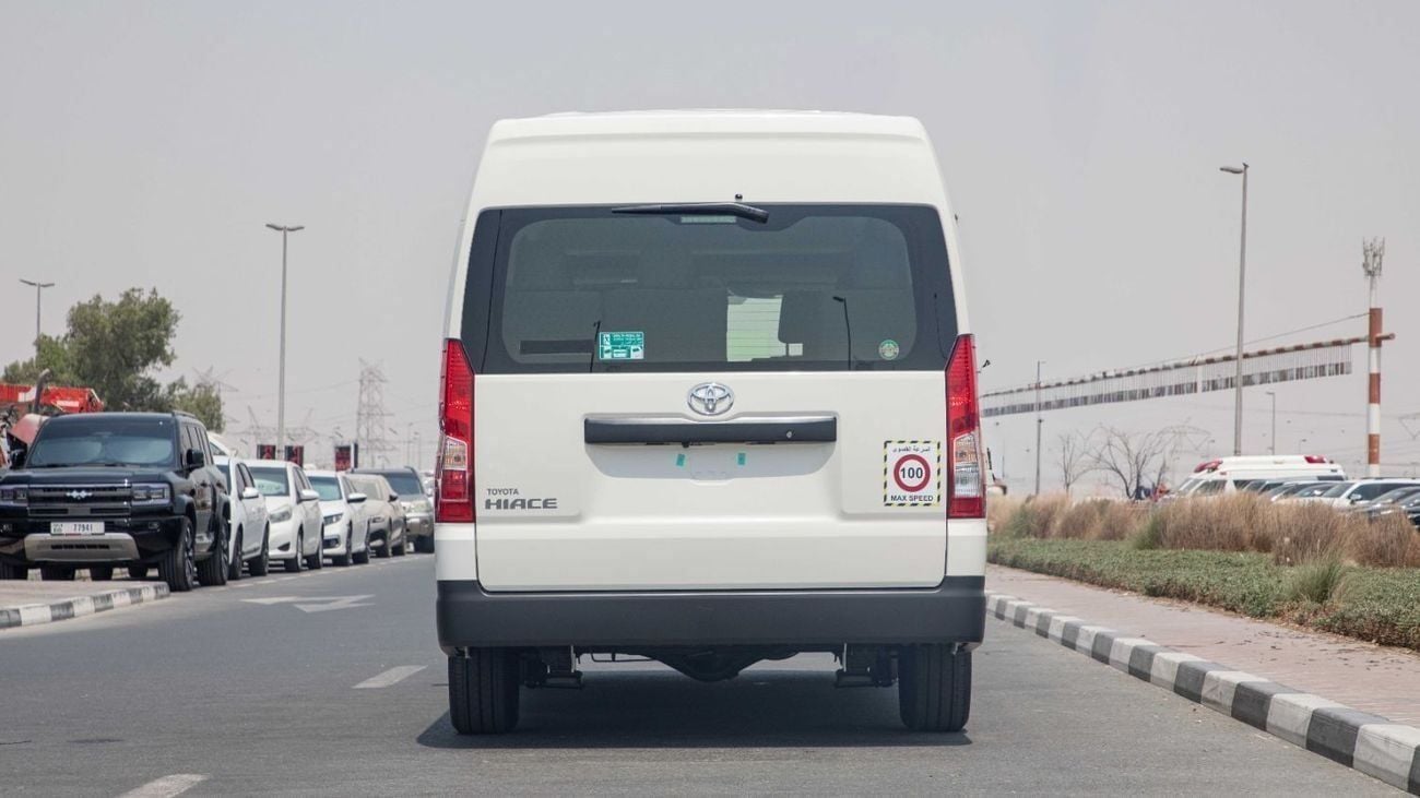 Toyota Hiace 3.5 л 2026 г. Белый