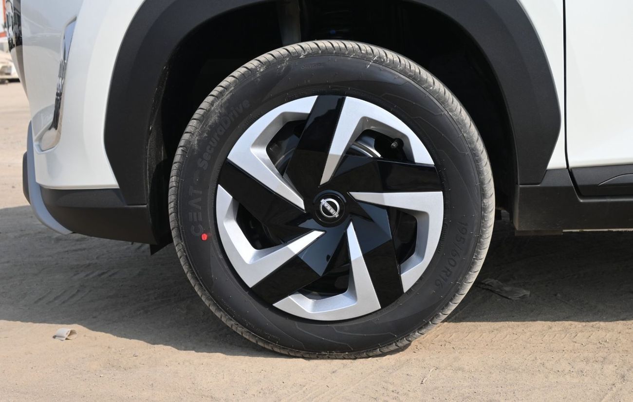 Nissan Magnite 1.0 л 2025 г. Белый