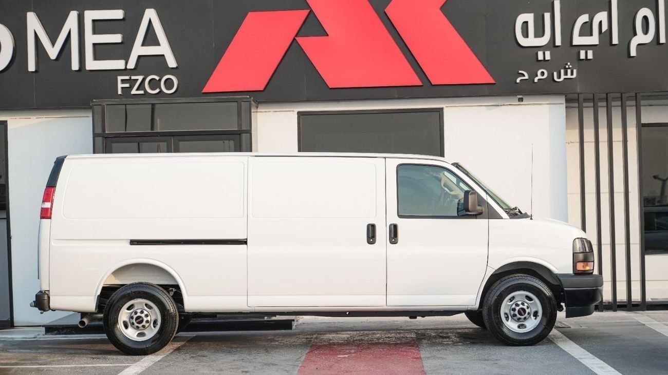 Gmc Savanna 6.6 л 2026 г. Белый