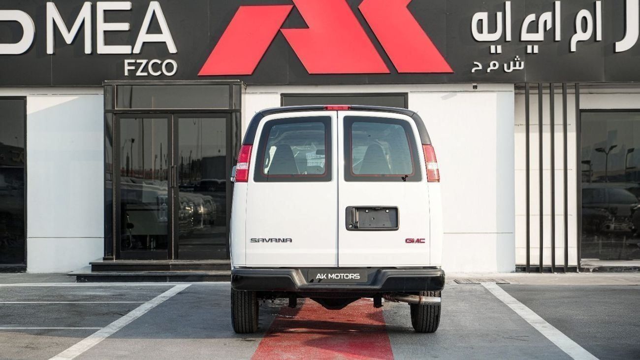 Gmc Savanna 6.6 л 2026 г. Белый