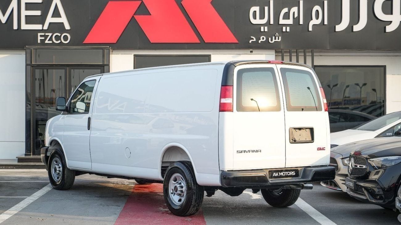 Gmc Savanna 6.6 л 2026 г. Белый