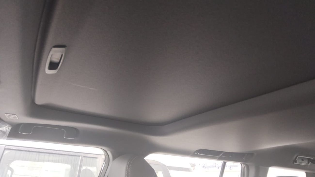 Toyota Prado 2.8 л 2025 г. Чёрный