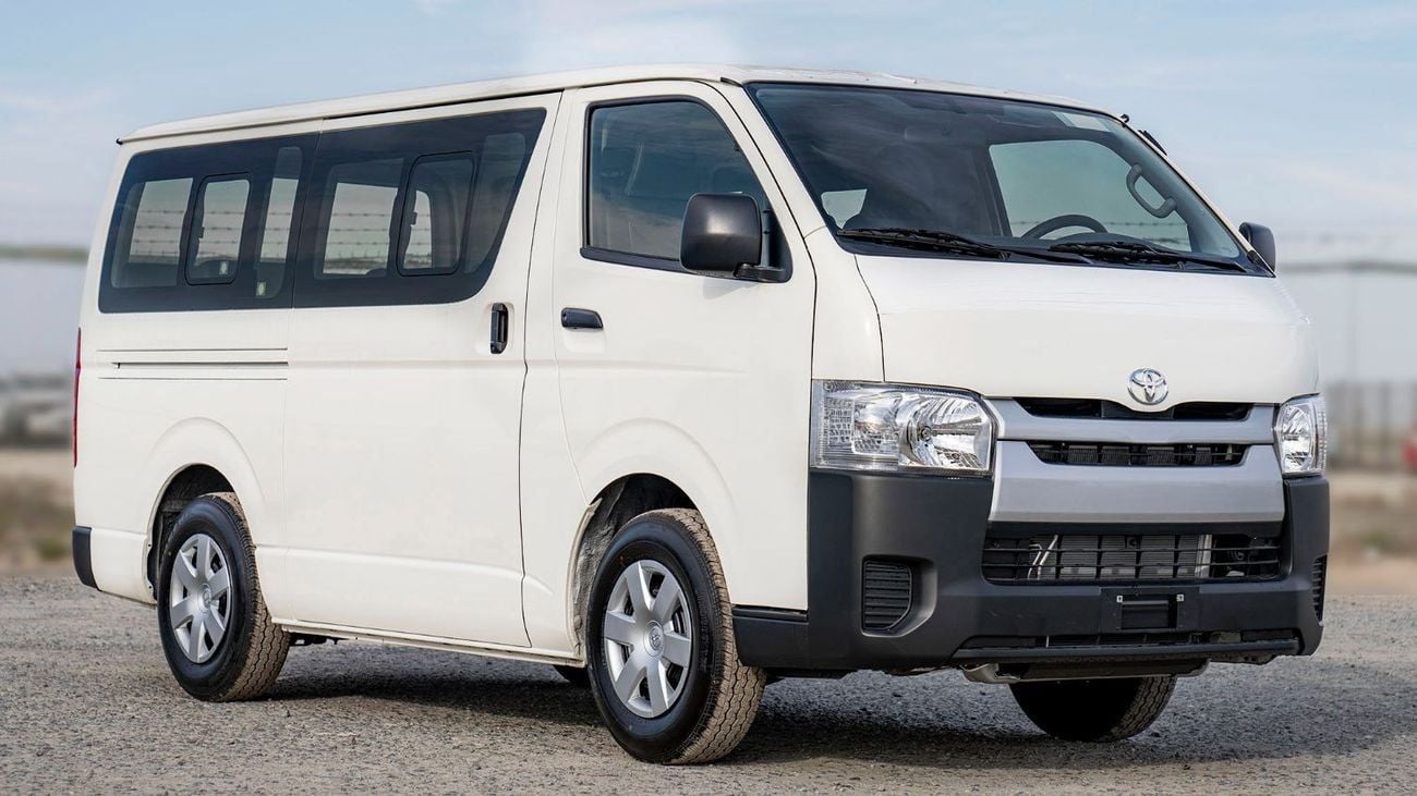 Toyota Hiace 2.7 л 2025 г. Белый