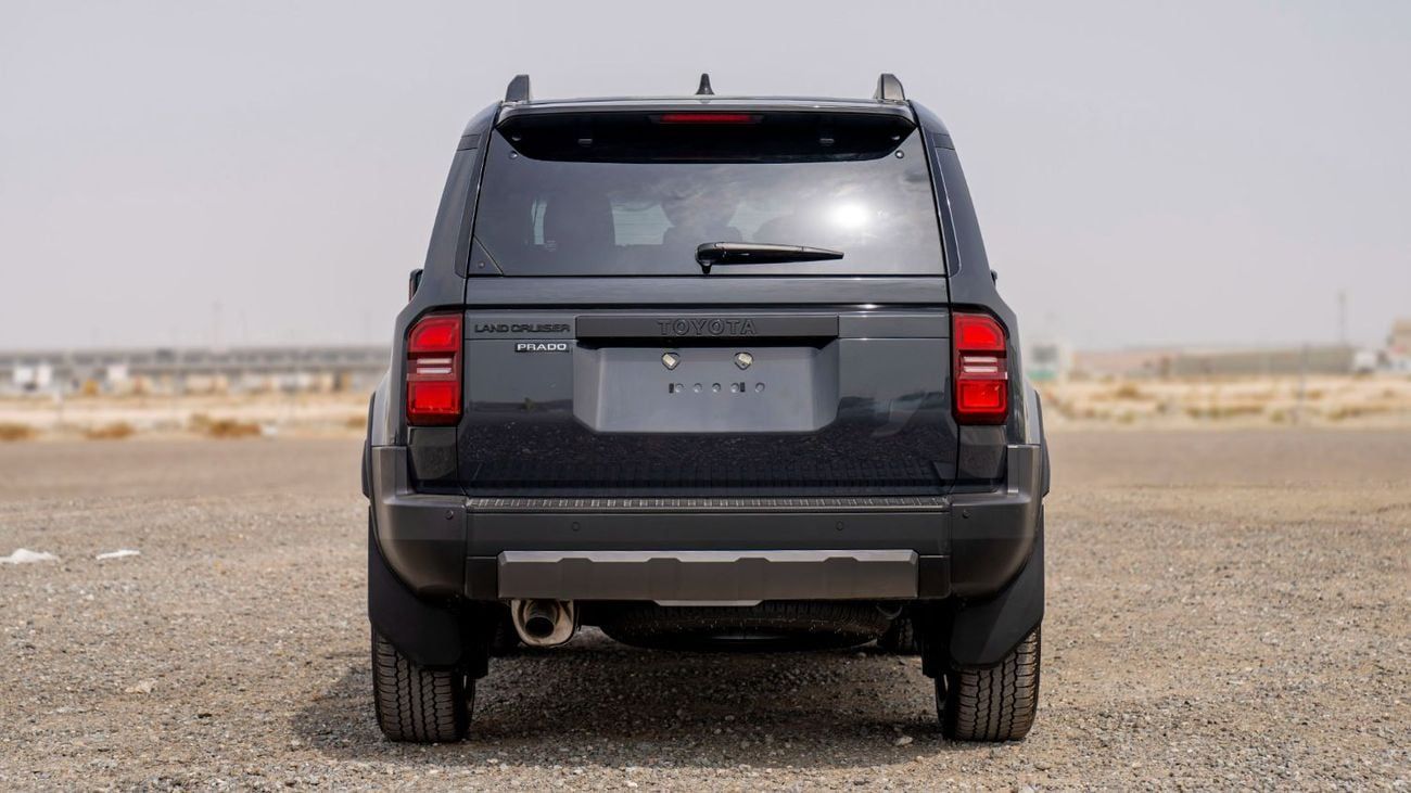Toyota Prado 2.4 л 2025 г. Серый