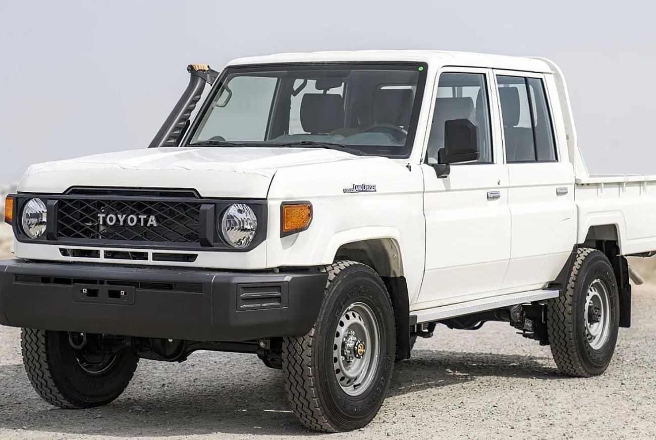 Toyota Land Cruiser 70 4.2 л 2025 г. Белый