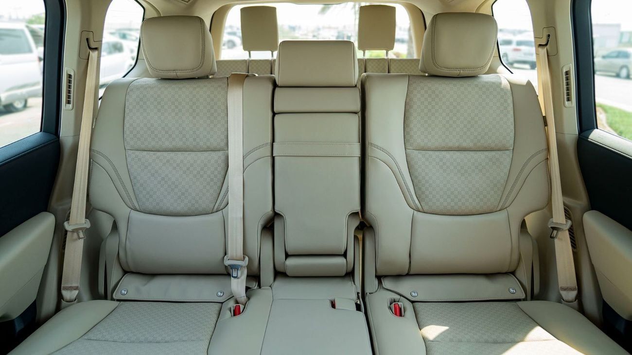 Toyota Land Cruiser 3.5 л 2025 г. Чёрный