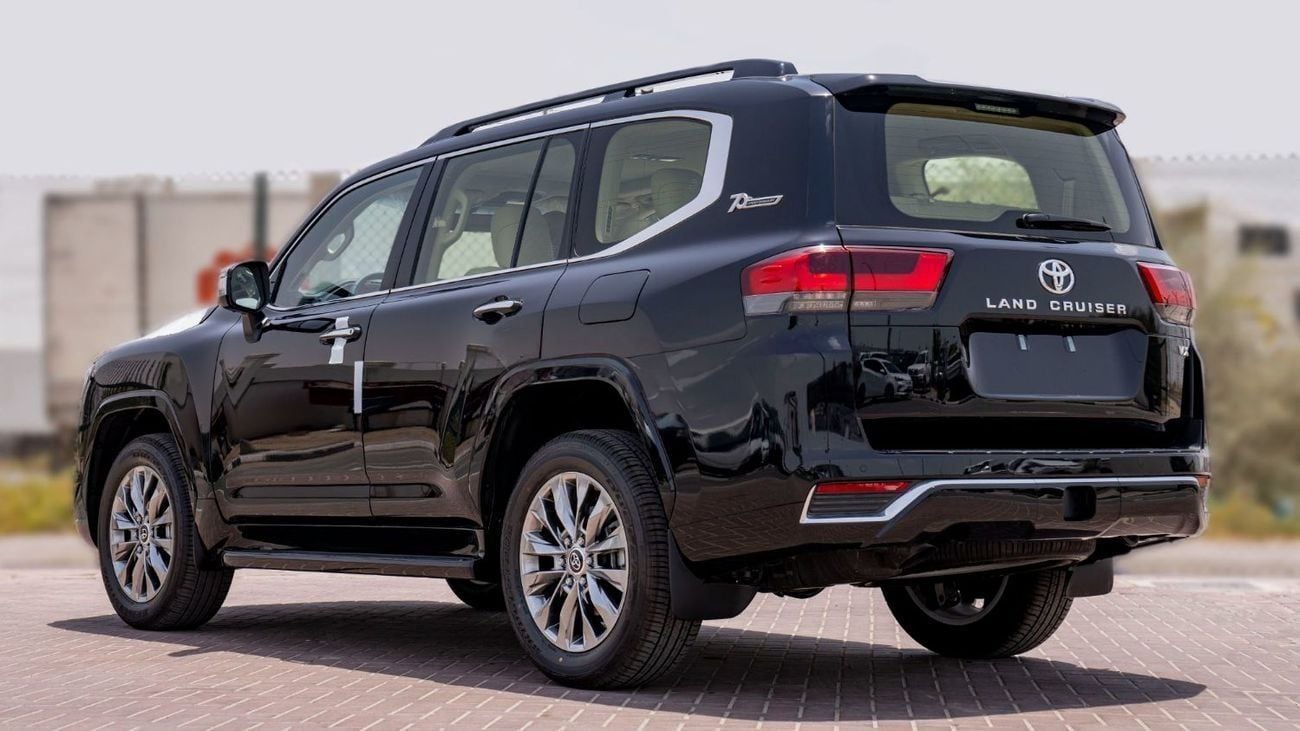 Toyota Land Cruiser 3.5 л 2025 г. Чёрный