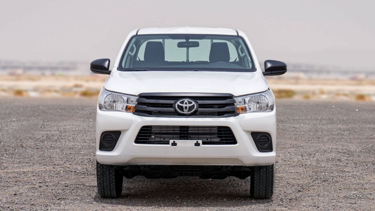 Toyota Hilux 2.4 л 2025 г. Белый