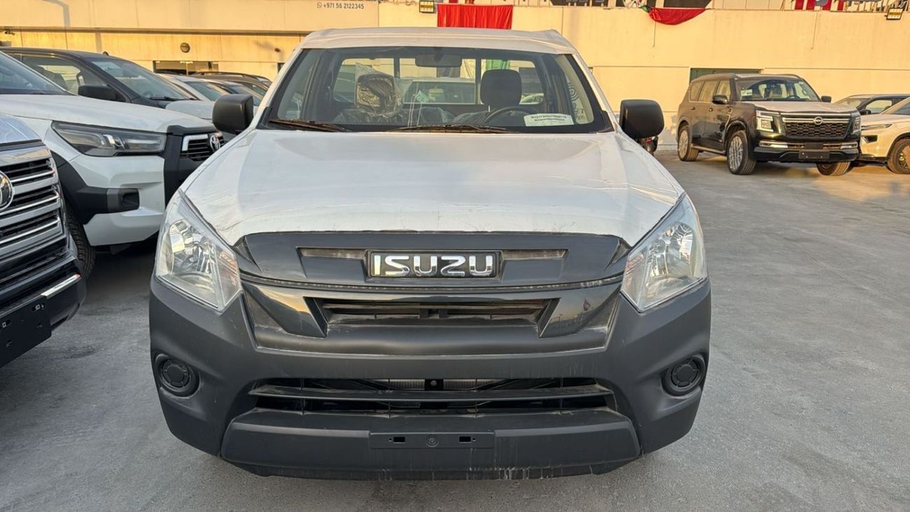 Isuzu D-MAX 2.5 л 2026 г. Белый