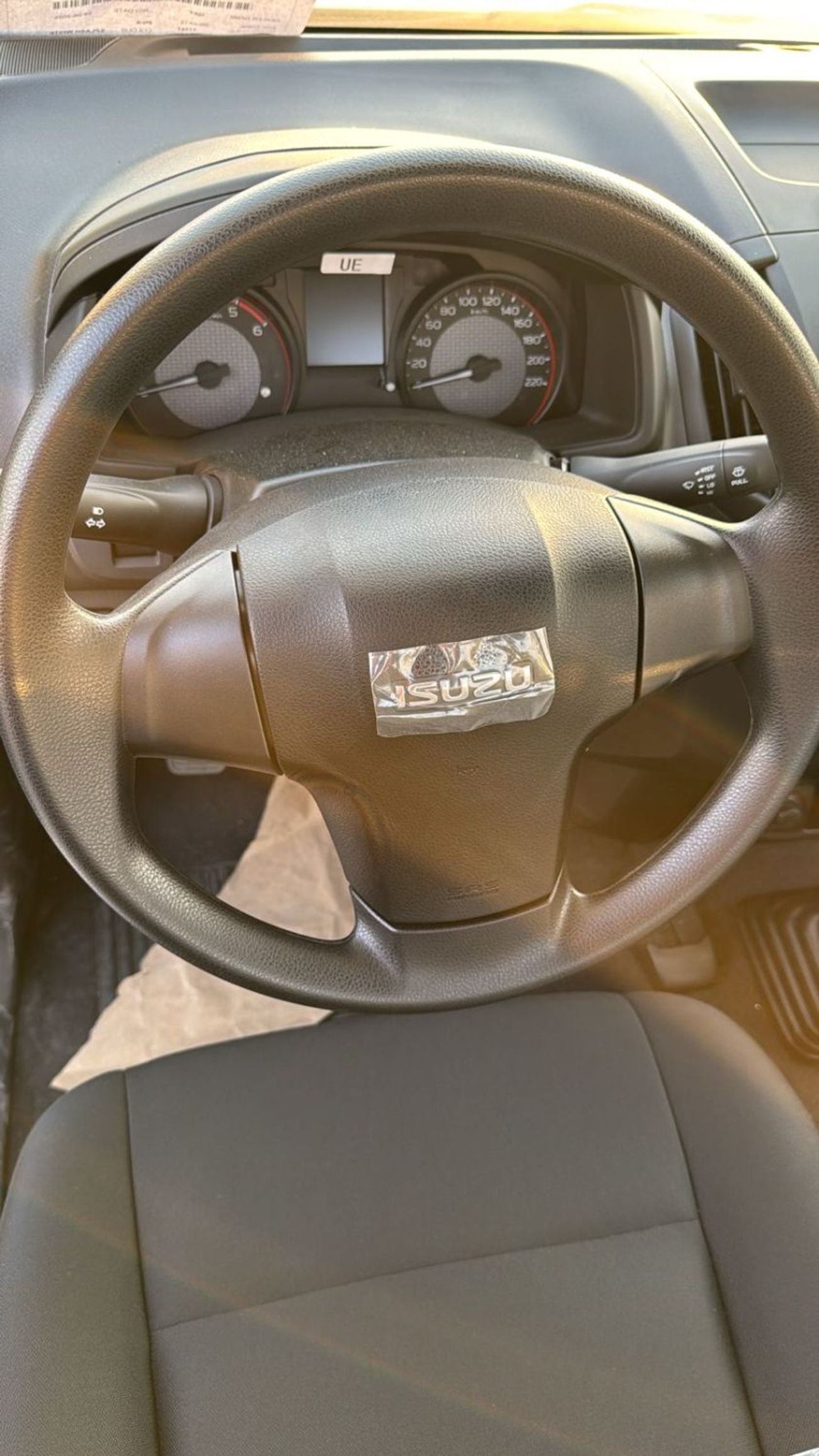 Isuzu D-MAX 2.5 л 2026 г. Белый