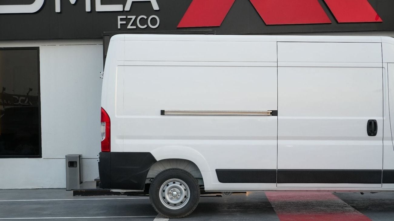 Fiat Ducato 2.2 л 2024 г. Белый