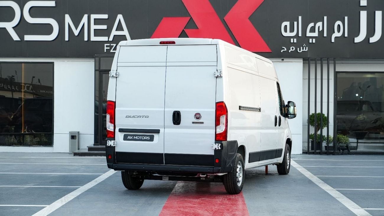 Fiat Ducato 2.2 л 2024 г. Белый