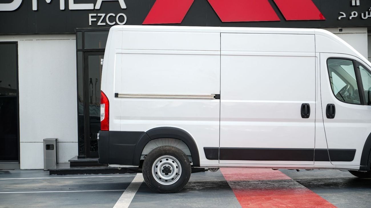 Fiat Ducato 2.2 л 2024 г. Белый