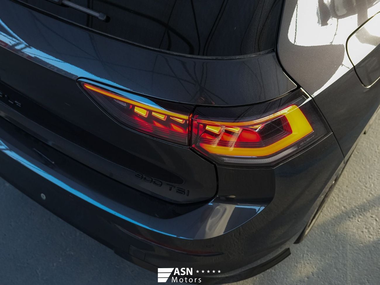 Volkswagen Golf 1.5 л 2025 г. Чёрный