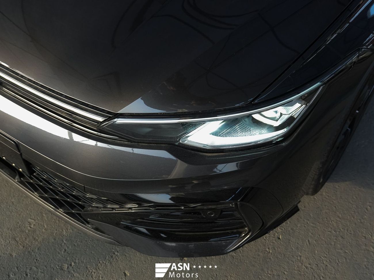 Volkswagen Golf 1.5 л 2025 г. Чёрный