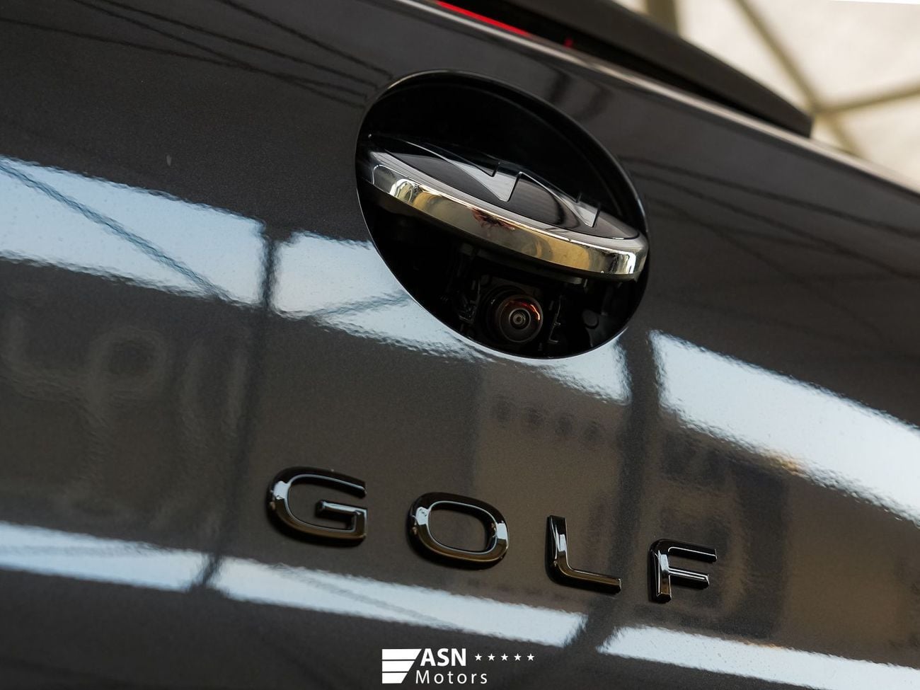 Volkswagen Golf 1.5 л 2025 г. Чёрный
