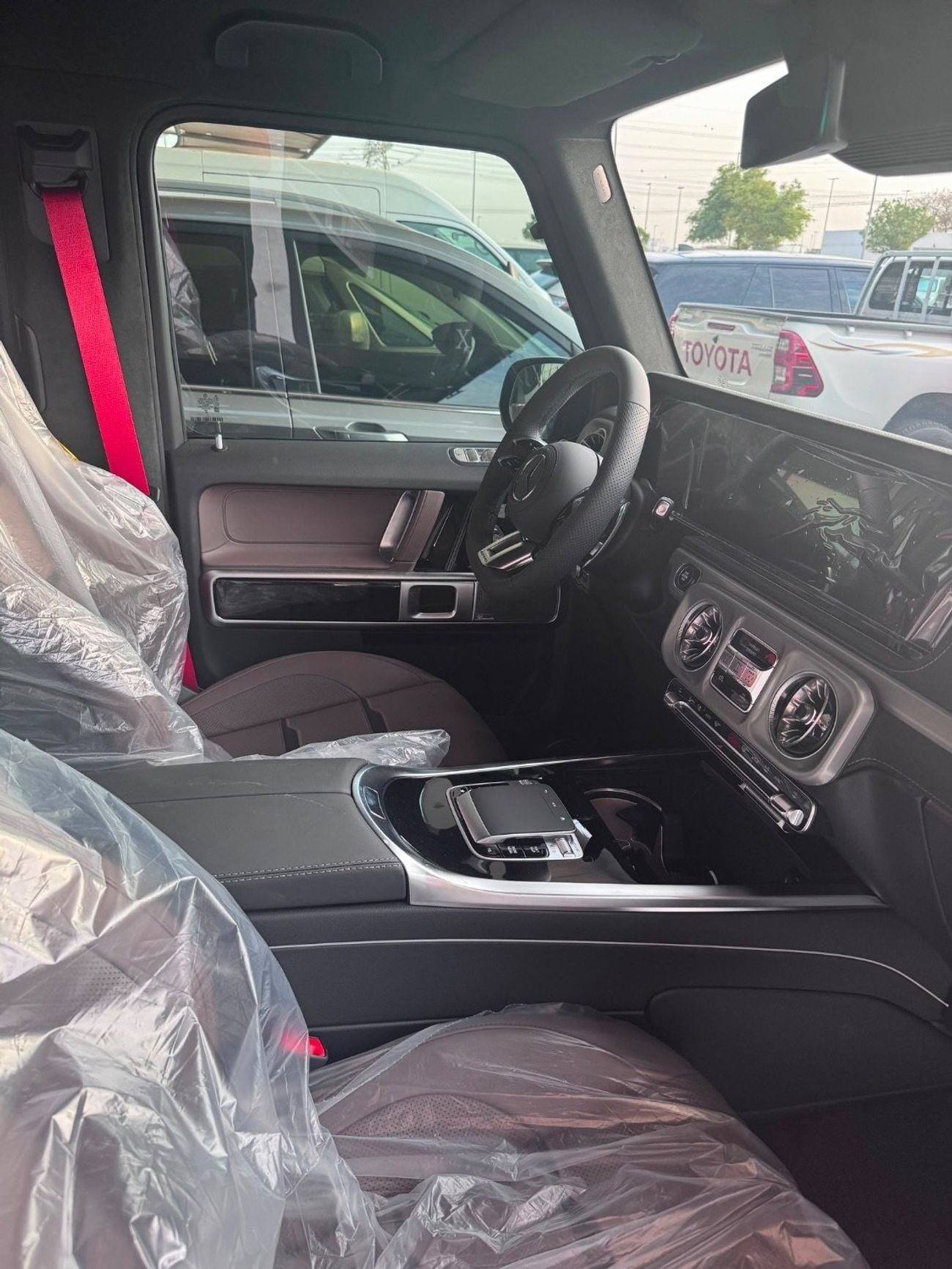 Mercedes Benz G 63 Amg 4.0 л 2026 г. Чёрный