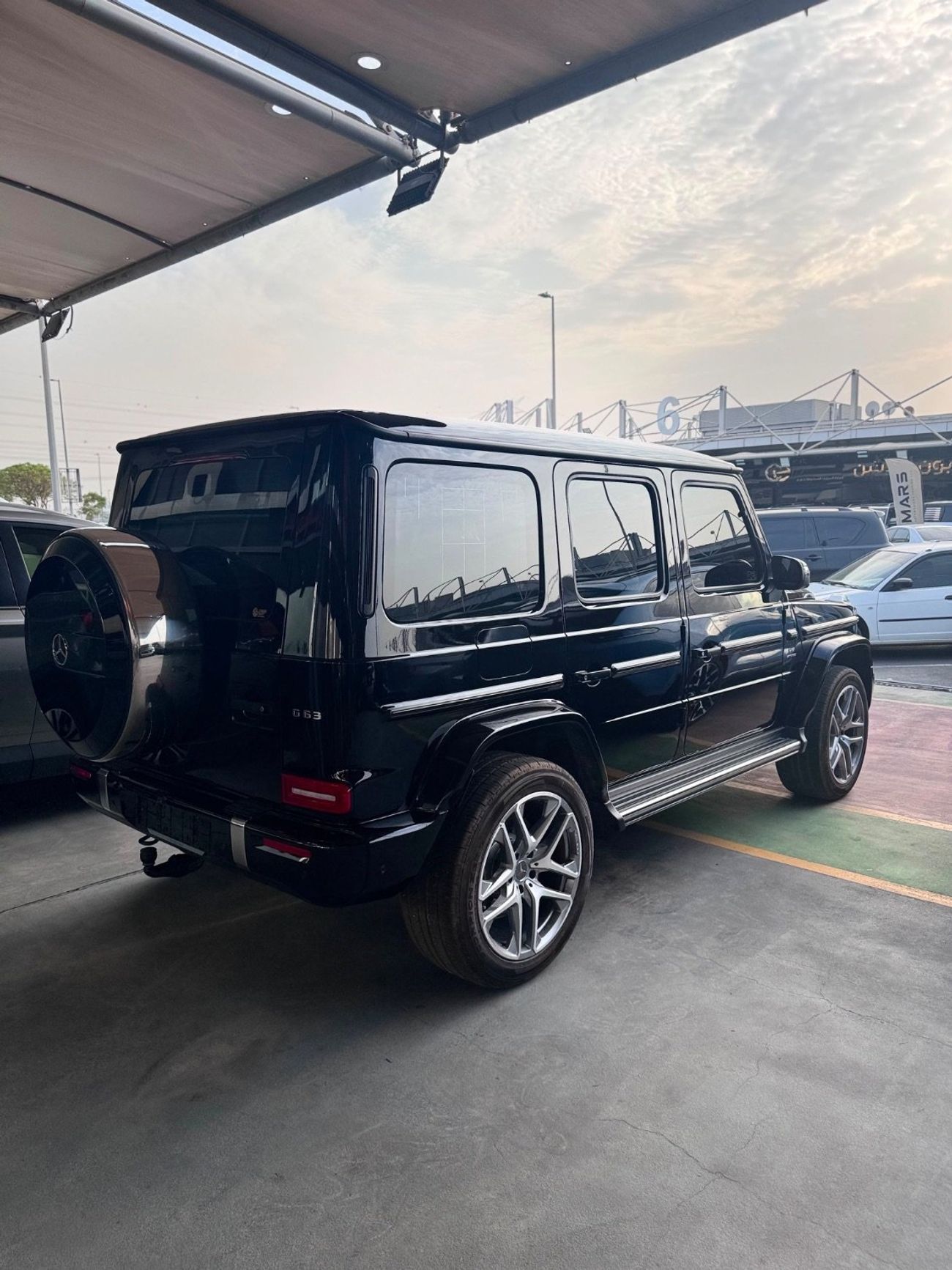 Mercedes Benz G 63 Amg 4.0 л 2026 г. Чёрный