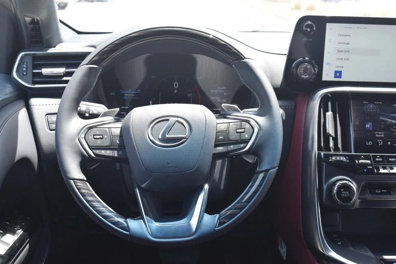 Lexus LX600 3.5 л 2025 г. Серый