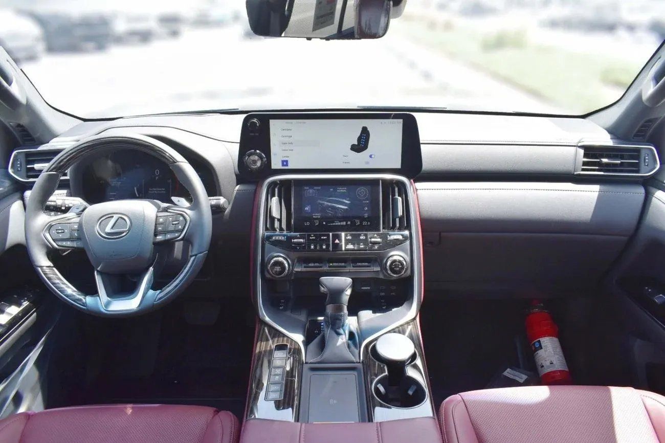 Lexus LX600 3.5 л 2025 г. Серый