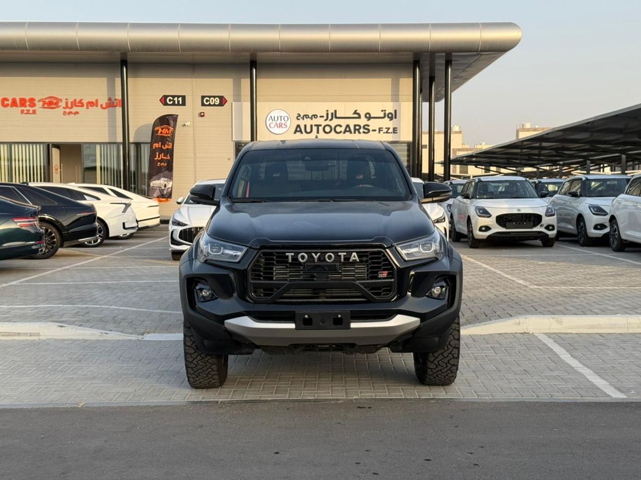Toyota Hilux 2.8 л 2026 г. Чёрный