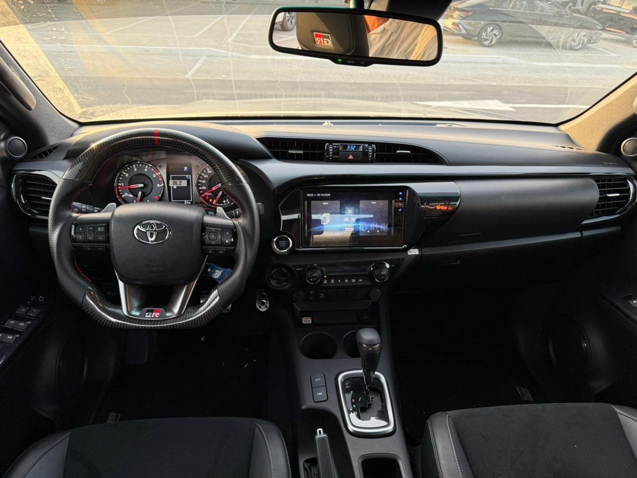 Toyota Hilux 2.8 л 2026 г. Чёрный